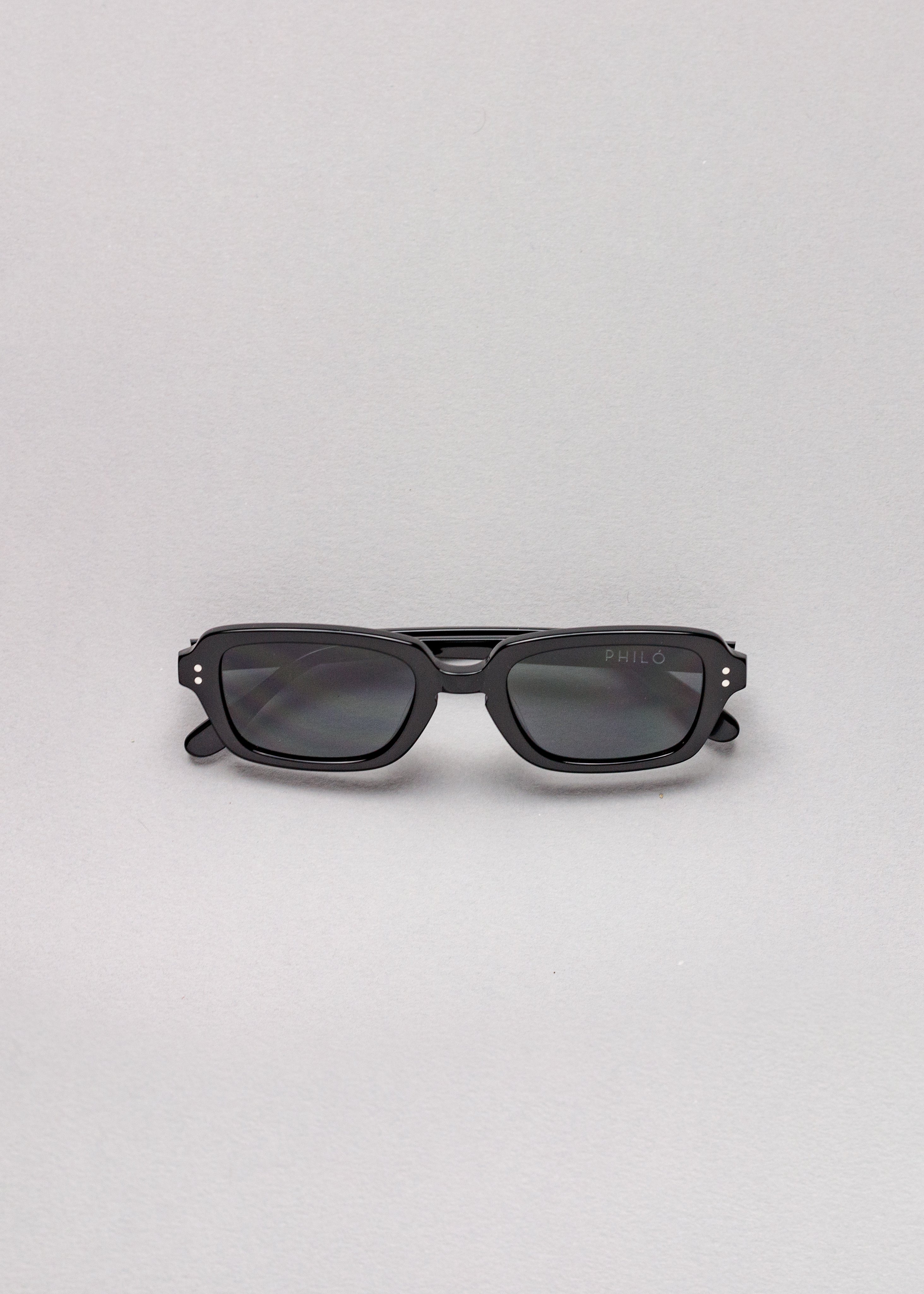 HUGO - Black